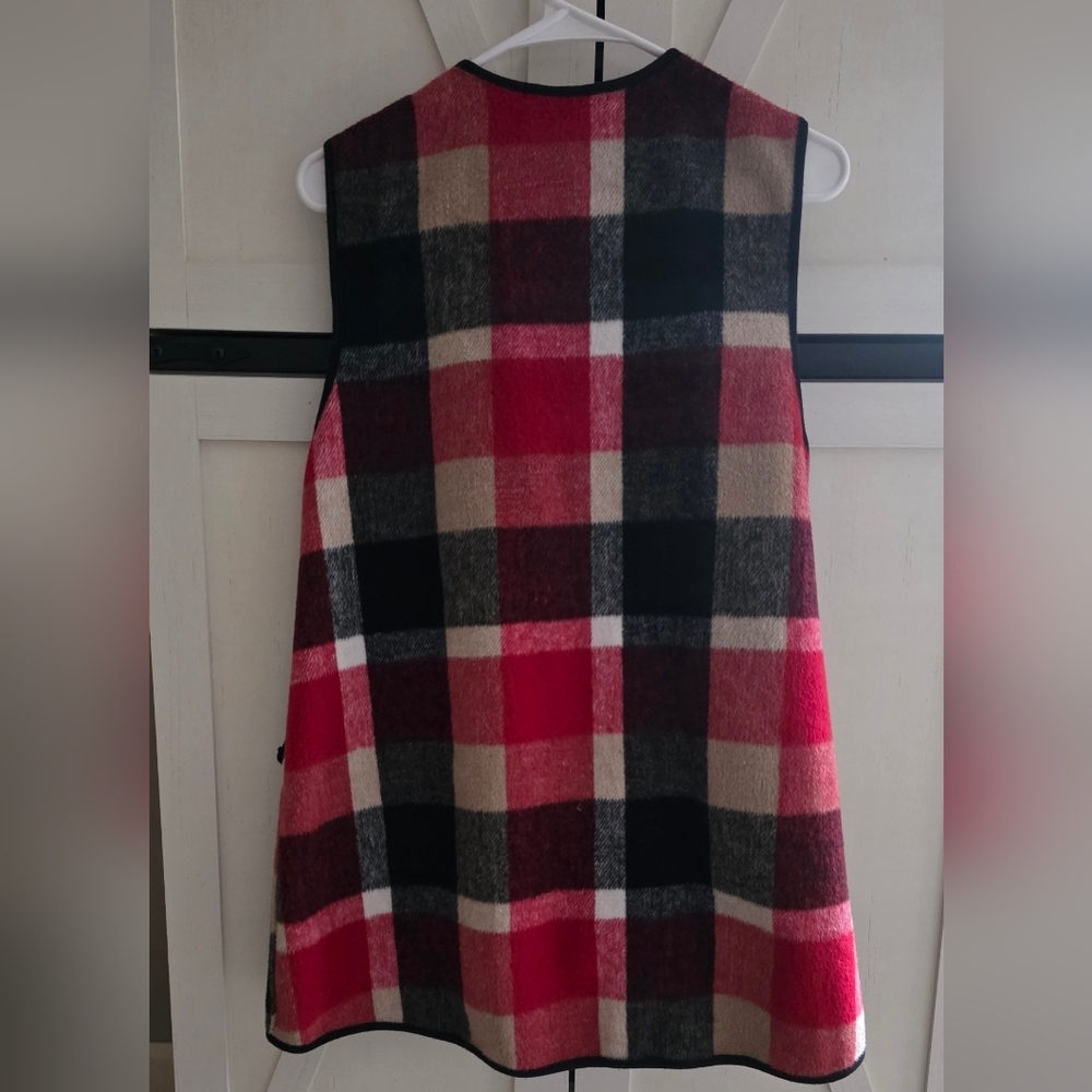 Plaid Women's Vest - Red and Black - Picture 4 of 5